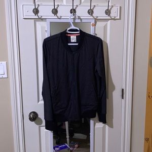 Denver Hayes sweater